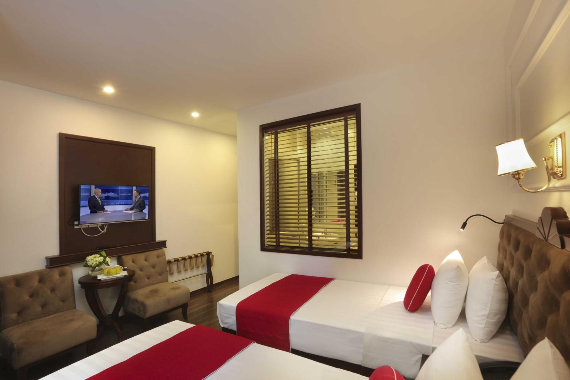 The Sinh Tourist Hotel & Travel ハノイ市 エクステリア 写真