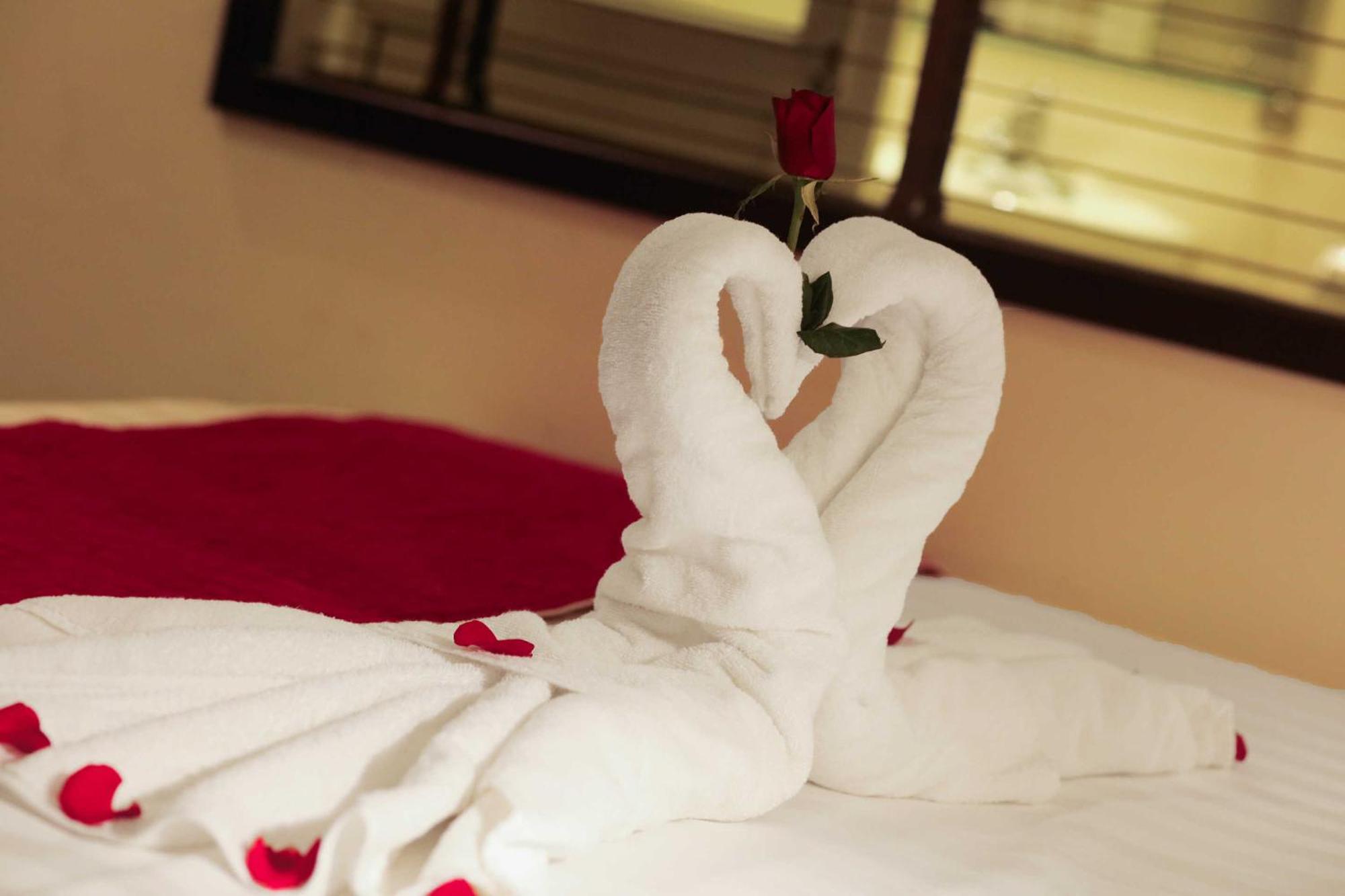 The Sinh Tourist Hotel & Travel ハノイ市 エクステリア 写真